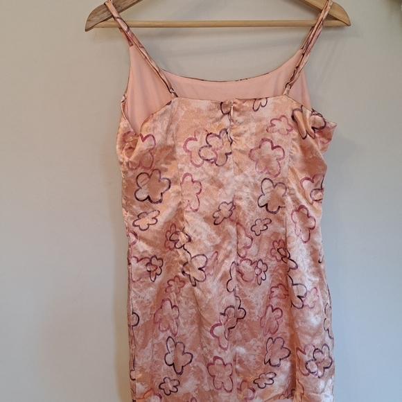 WILD Fable Dresses Women's Notch Slip Satin Barbiecore Pink Dress M - Picture 4 of 7